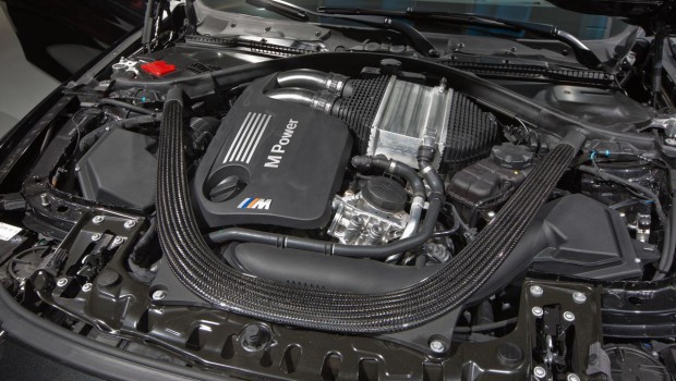 2015 BMW M4 engine power
