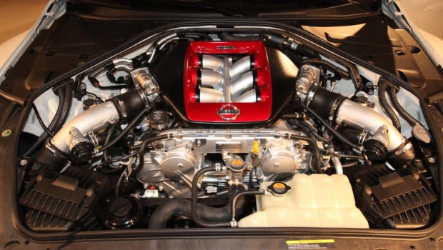 2015 Nissan GT-R Engine Horsepower 0-60mph