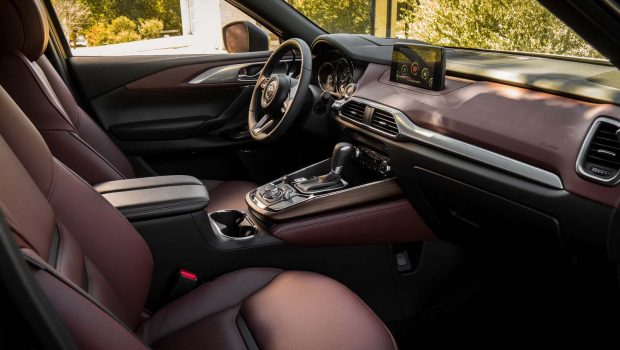 2017 Mazda CX-9 interior